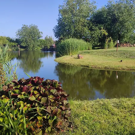 Nad Stawem Mazury D1 Дом отдыха Мронгово