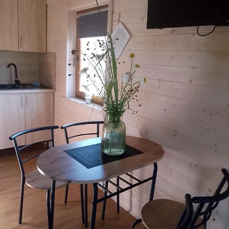 Nad Stawem Mazury D1 *